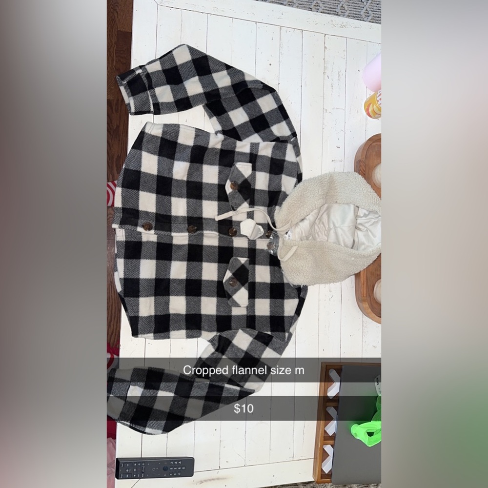 Cropped flannel